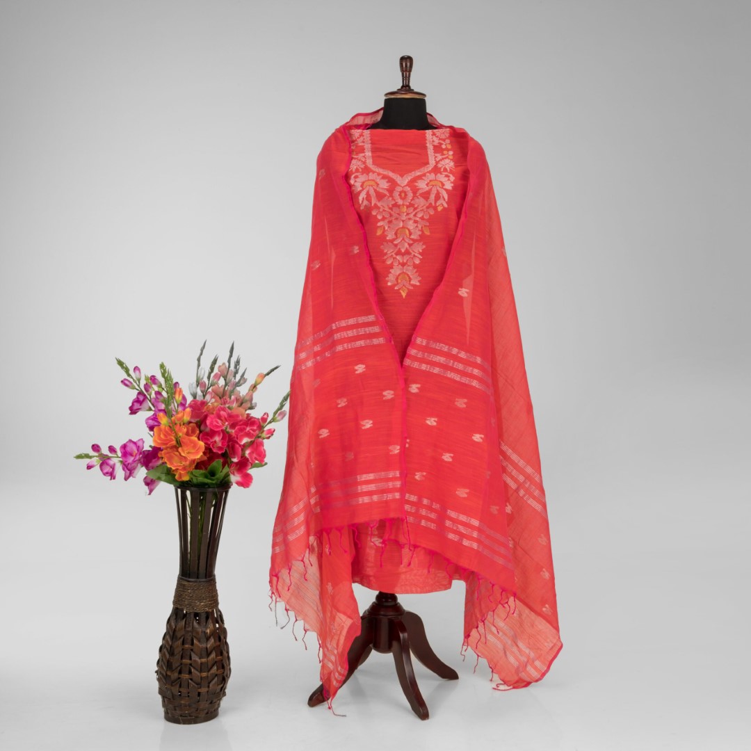 Handloom Dhakai Jamdani Unstitched Kurti & Dupatta in Cotton Muslin by Adrika