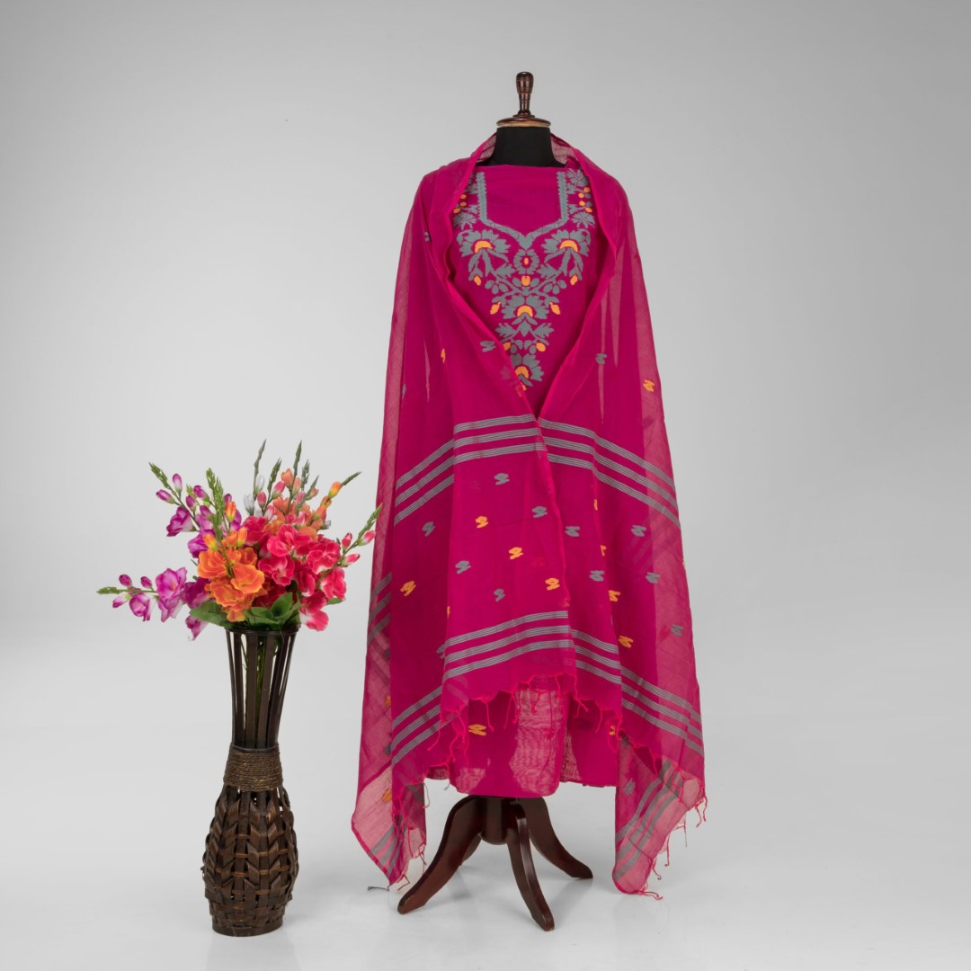 Traditional Handloom Dhakai Jamdani Cotton Muslin Kurti & Dupatta Set by Adrika