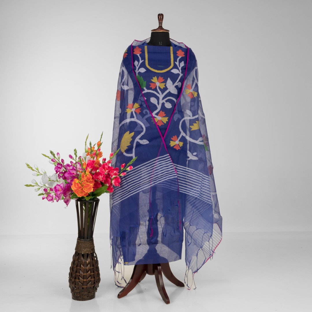 beautifully Handcrafted Dhakai Jamdani Muslin Kurti and Dupatta Set