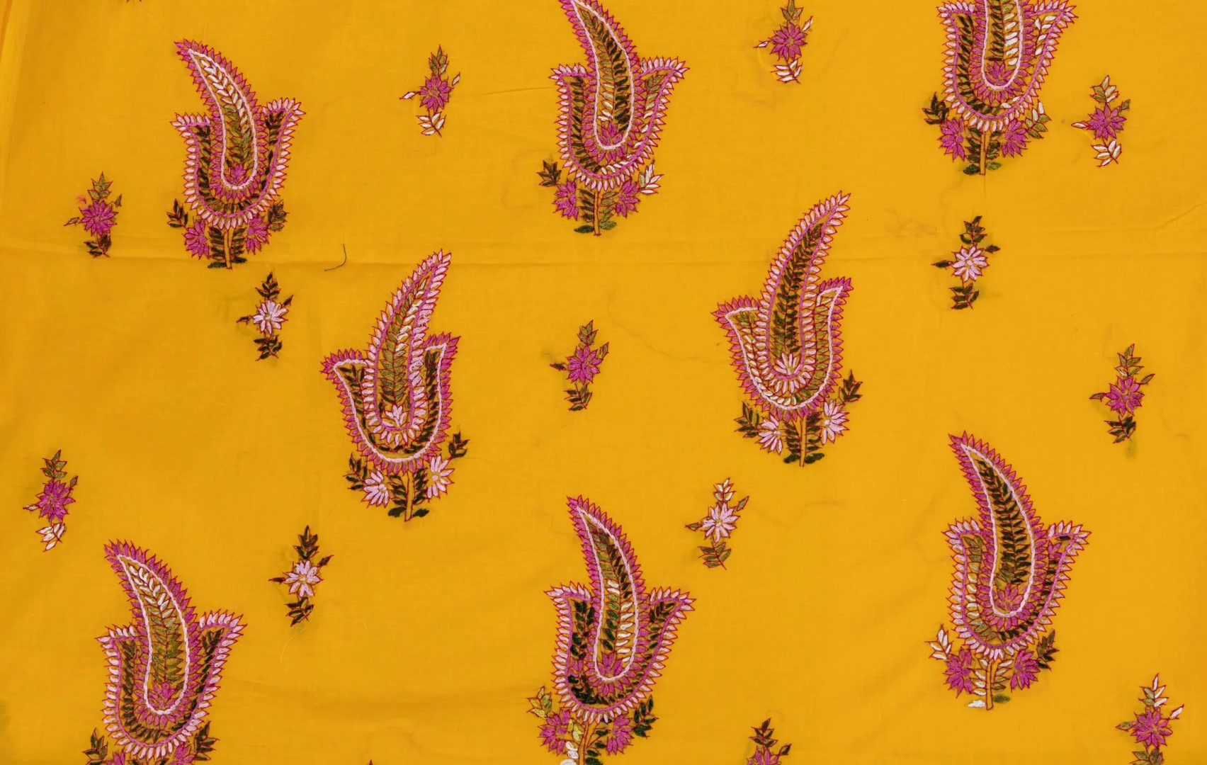 Unstitched 3 piece kurta set with intricate hand embroider