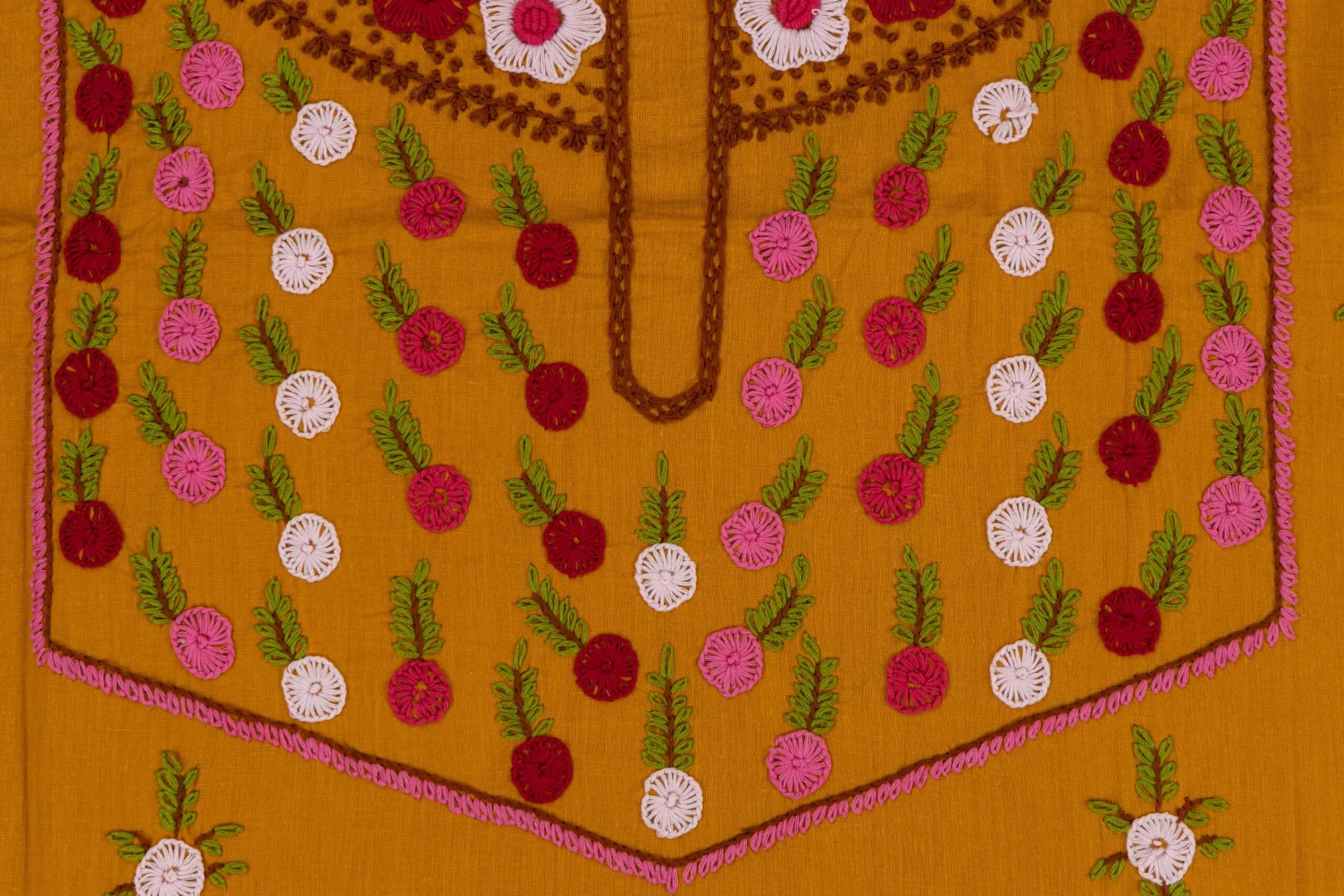 Adrika’s unstitched cotton 3 piece kurta set with floral hand embroidery