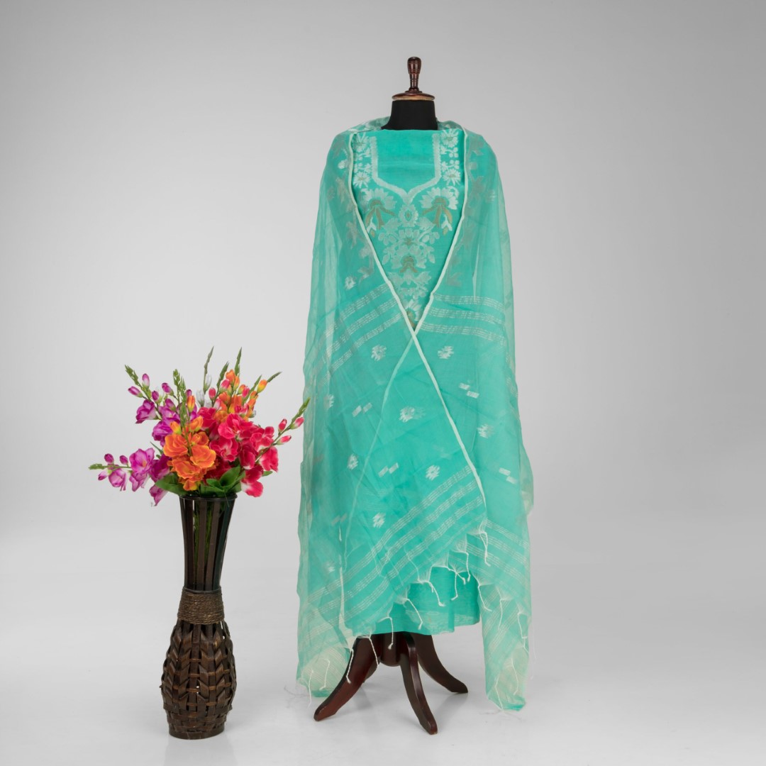 Artisanal Handloom Dhakai Jamdani Cotton Muslin Kurti & Dupatta Set by Adrika