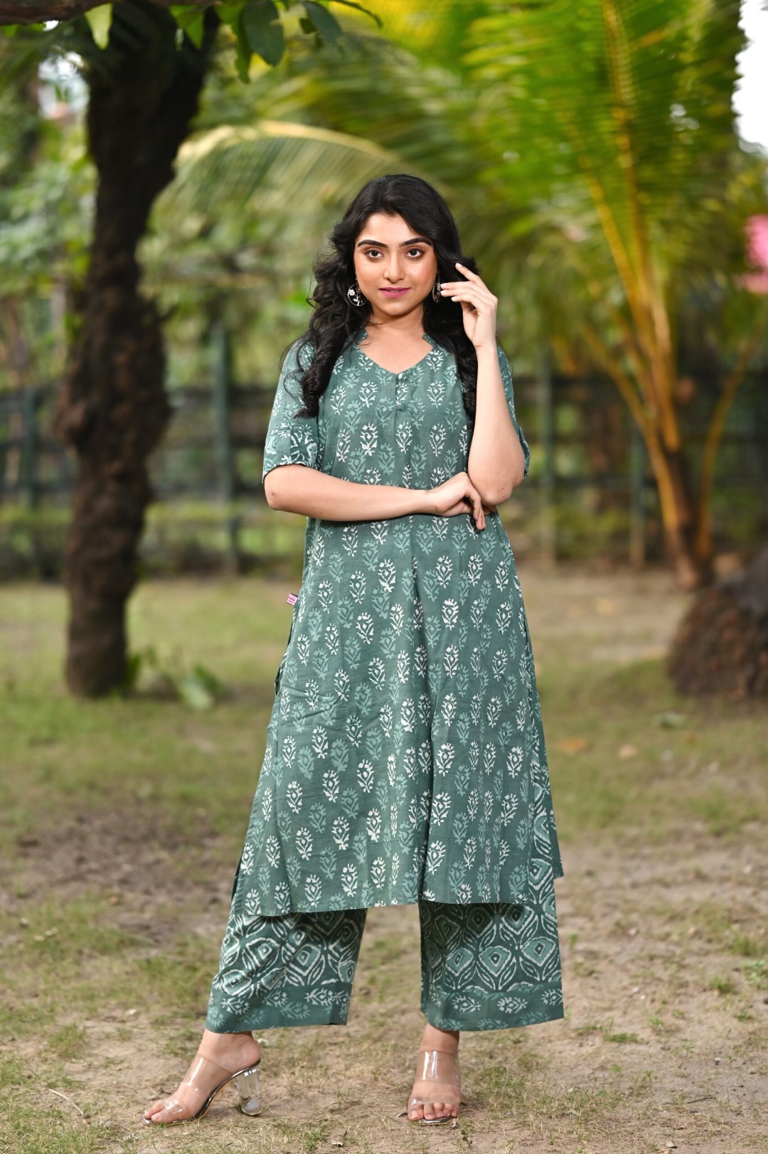 Handcrafted two-piece kurti set in cotton with block print detailing
