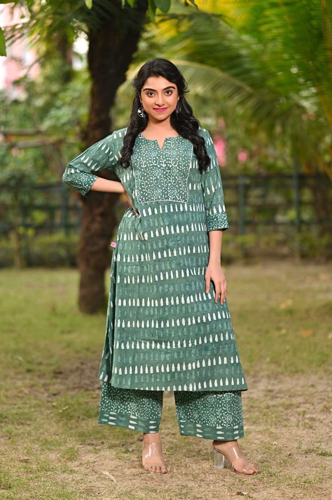 Ethnic two-piece cotton kurti set featuring Dabu prints