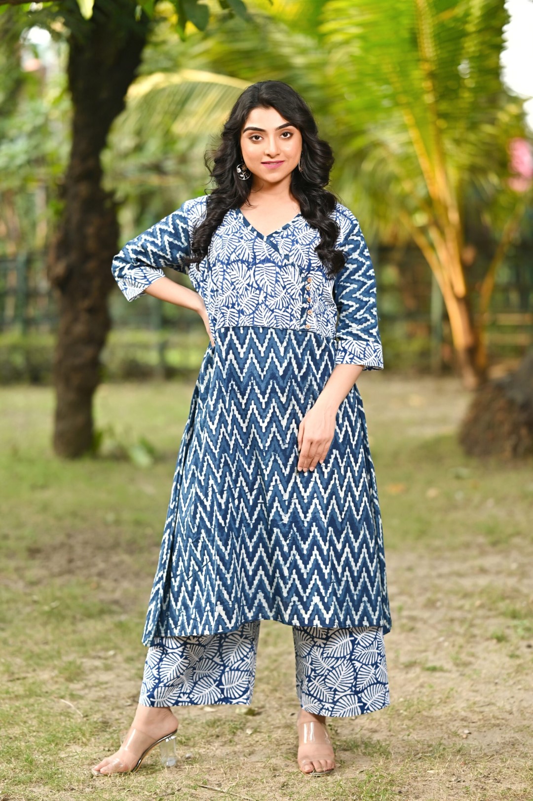 Elegant handcrafted kurti and pants set